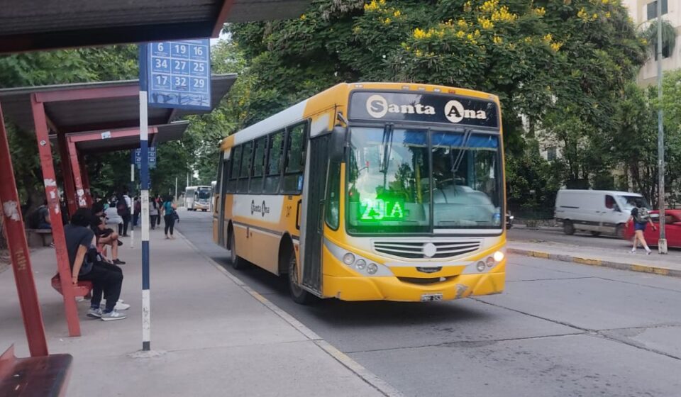 Duras críticas al Servicio de Transporte Público 
