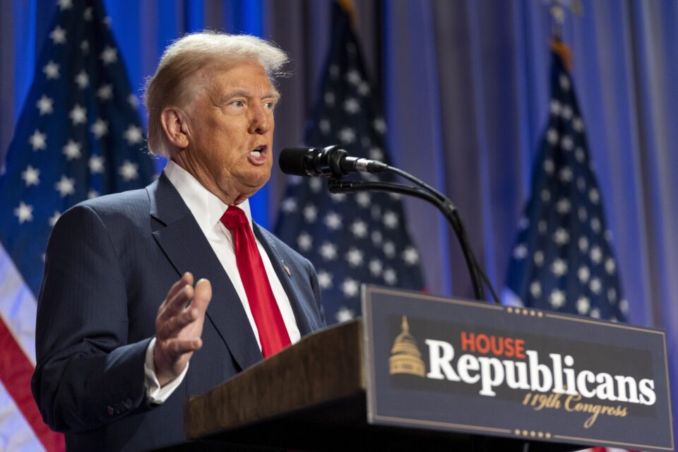 Trump anunció la suspensión de aranceles a México 