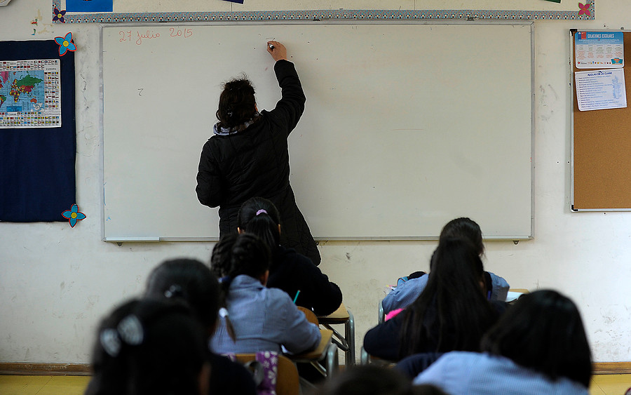 Denuncian que a varios docentes no se les acreditó el bono 