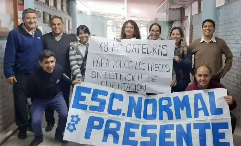 Preceptores anunciaron un paro para este jueves  