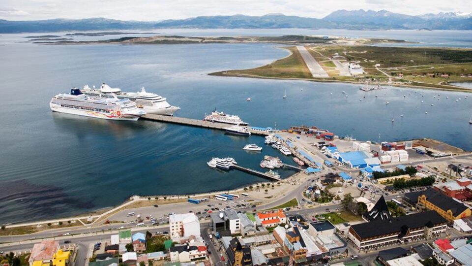 Tierra del Fuego: Ordenaron evacuar las zonas costeras