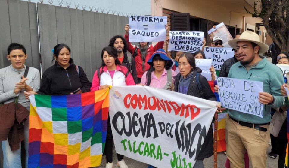 Ampliaron la denuncia por el intento de desalojo en Cueva del Inca 