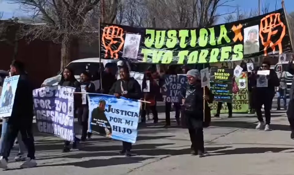 Familiares de Ivo Torres, marcharon pidiendo justicia