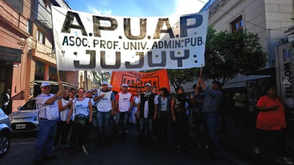 Profesionales realizan una jornada provincial de protesta 