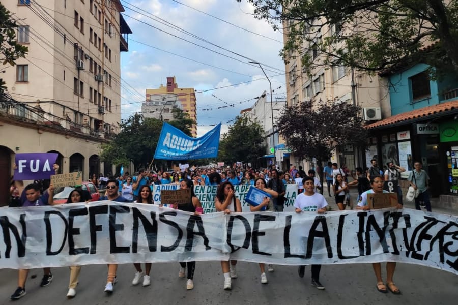 Paro y marcha, por el veto a la Ley de Financiamiento Universitario