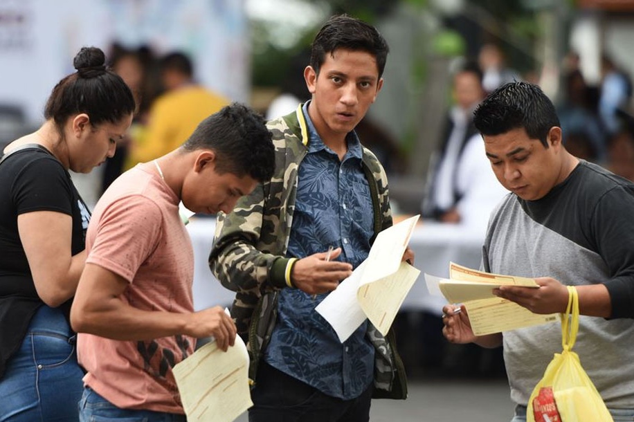 Más de 30.000 jujeños tienen trabajo y buscan otro empleo 
