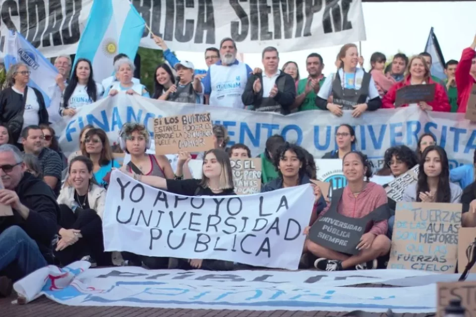 Convocan a la 3° Marcha Federal Universitaria