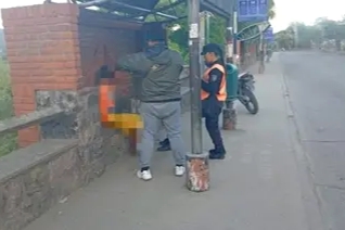 Detuvieron a un hombre por venta de estupefacientes en pleno centro 