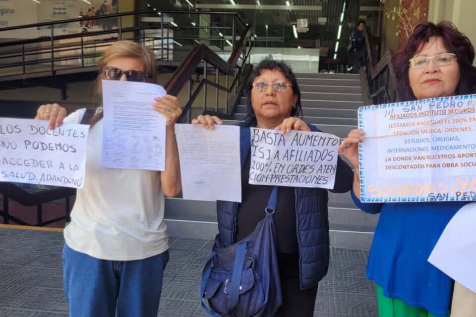 Jubiladas rechazan el aumento de las consultas médicas del ISJ 