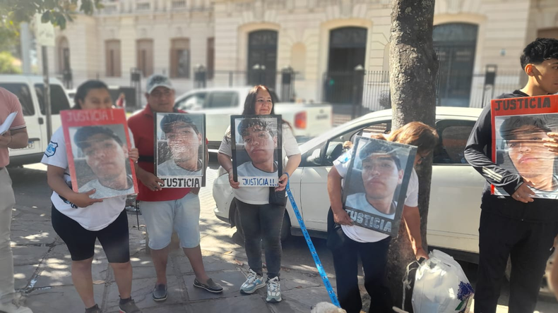 Familias reclaman justicia por siniestros viales 