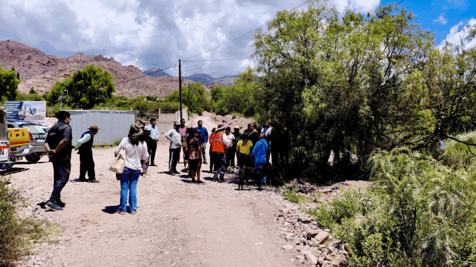 Reclaman por el cierre de un camino en Tilcara 
