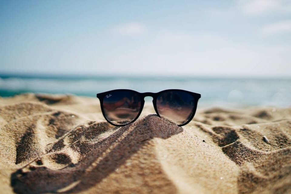 Cómo cuidarse los ojos durante el verano 