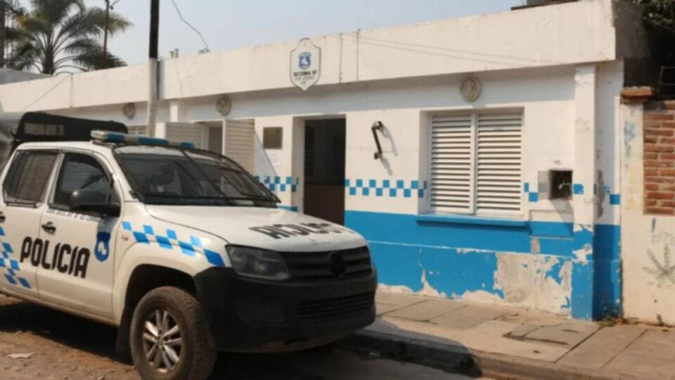 Cuatro policías imputados por la muerte de un detenido
