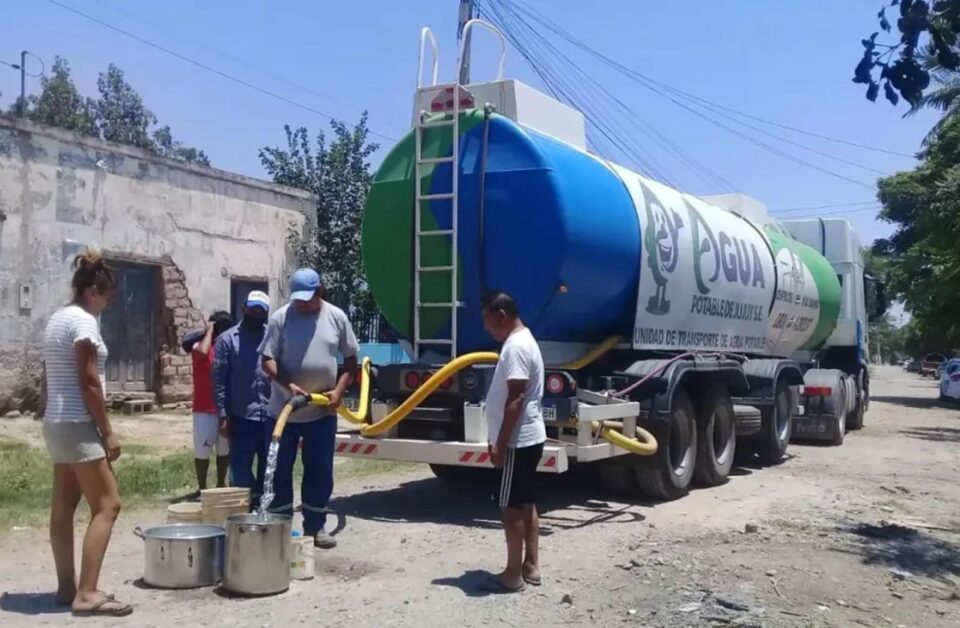 Corte de Agua: Denuncian que no llegó el camión cisterna 