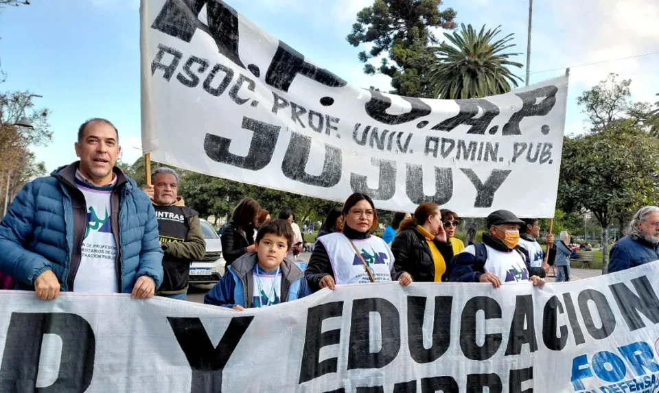 Profesionales estatales consideran insuficiente la pauta salarial provincial
