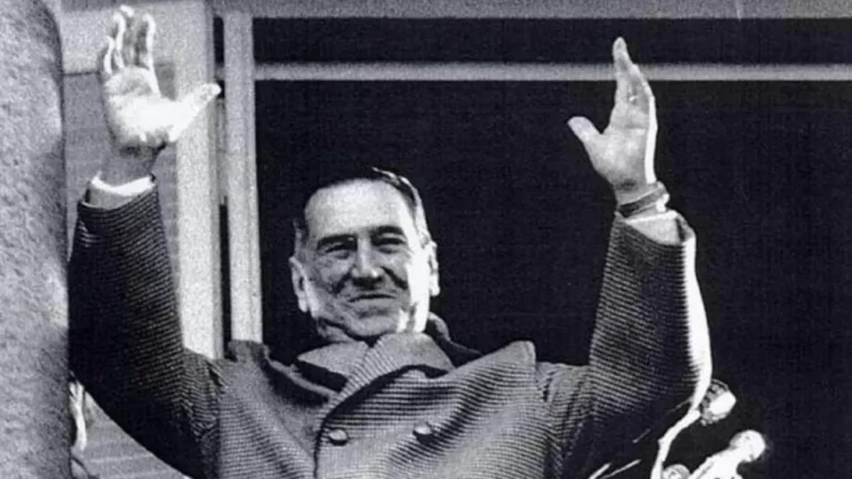 Un día como hoy, Juan Domingo Perón asumió como ministro interino de Guerra