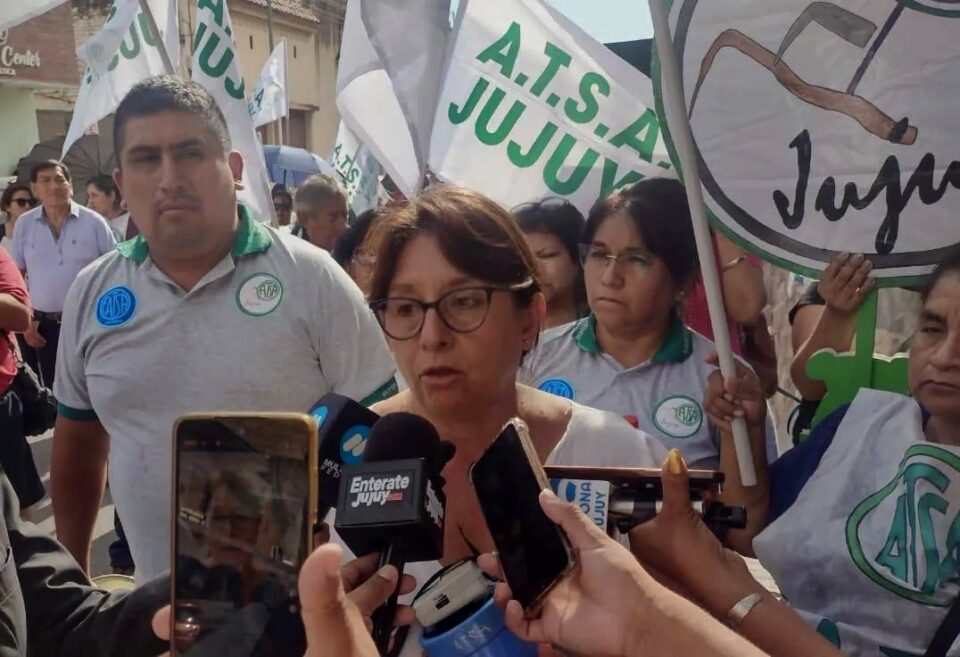 Trabajadores de la Salud critican el ofrecimiento salarial del Gobierno 
