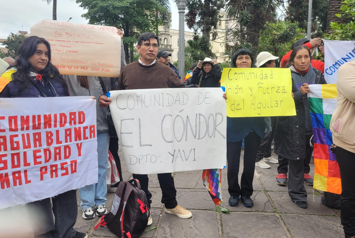 Comunidades reclaman la personería jurídica  