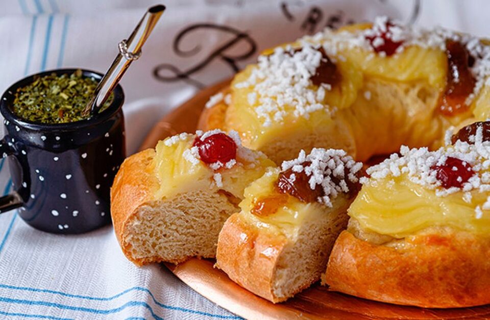 Cómo hacer una rosca de Pascua