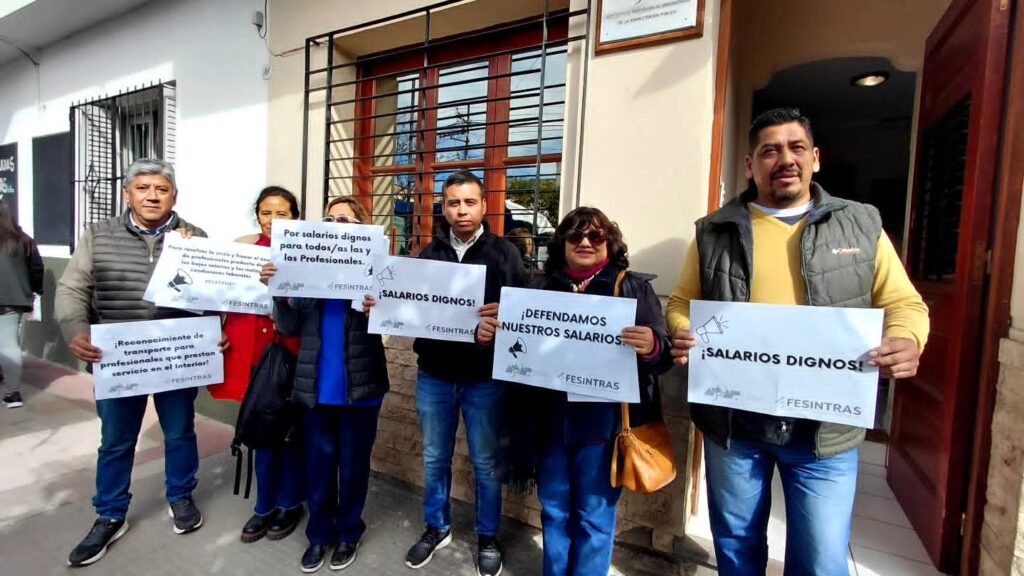 Profesionales rechazaron la propuesta salarial del Gobierno Provincial