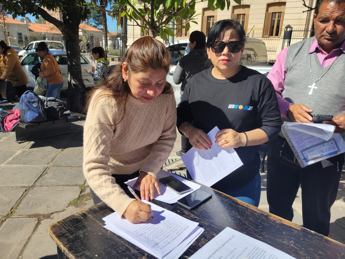 Palpalá se sumó a la juntada de firma contra los tarifazos de EJESA