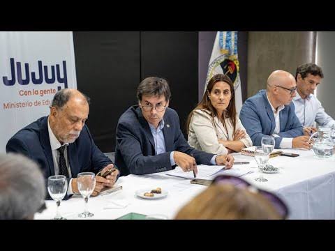 El Gobierno ofreció a los gremios docentes un aumento del 2%