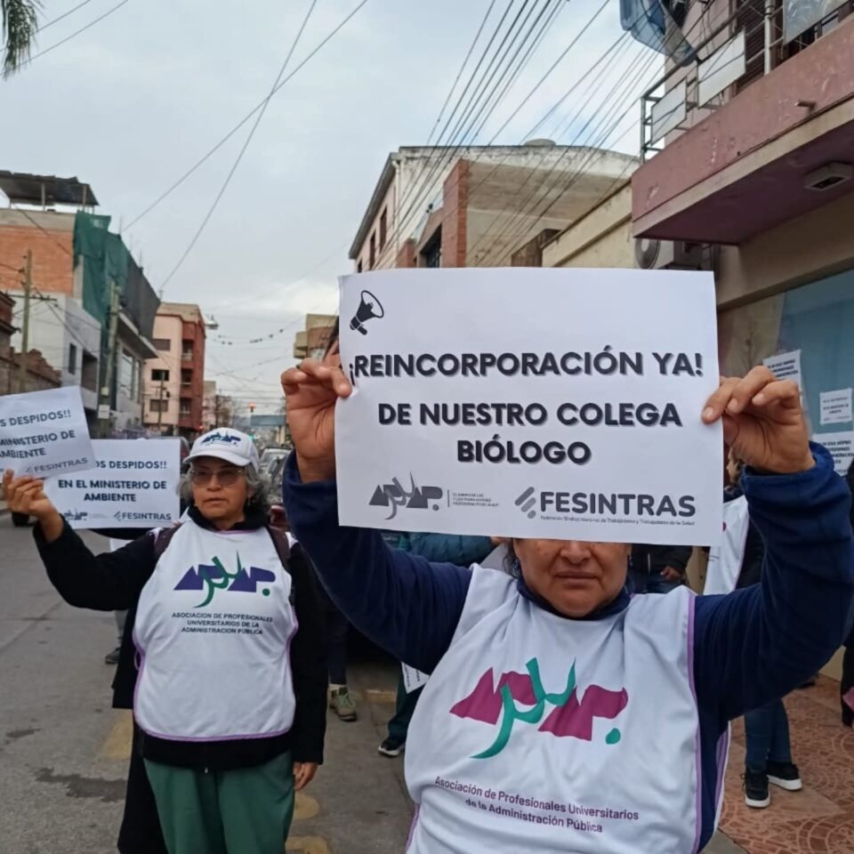 Piden la reincorporación de un trabajador del Ministerio de Ambiente 