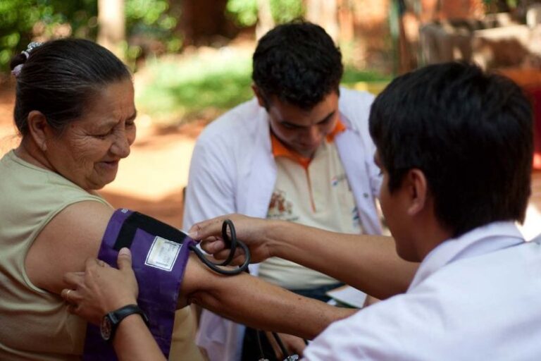 Hoy 4 de Julio, Día del Médico Rural