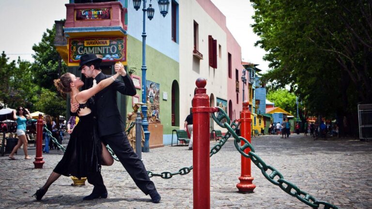 Hoy 29 de julio, Día de la Cultura Nacional 