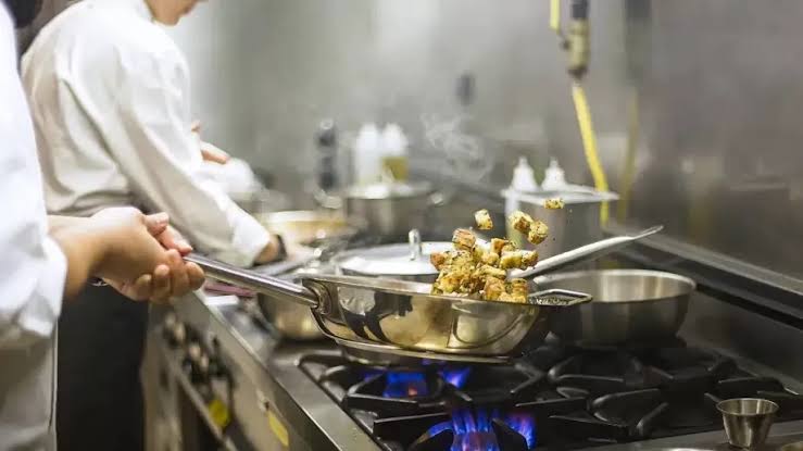 Hoy 2 de agosto, Día del Trabajador Gastronómico y Hotelero