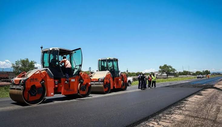 Suspendieron a 180 obreros por falta de pagos 
