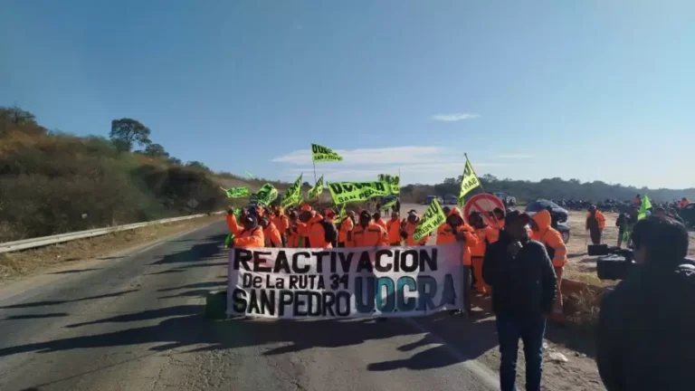 Protestan por la paralización de las obras en Ruta Nacional 34 