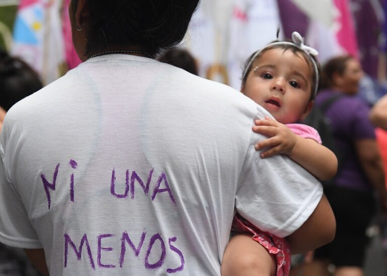 145 niños perdieron a sus madres durante el 2026