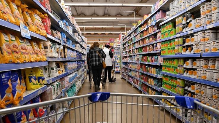 Las ventas en supermercados caen en 20 provincias