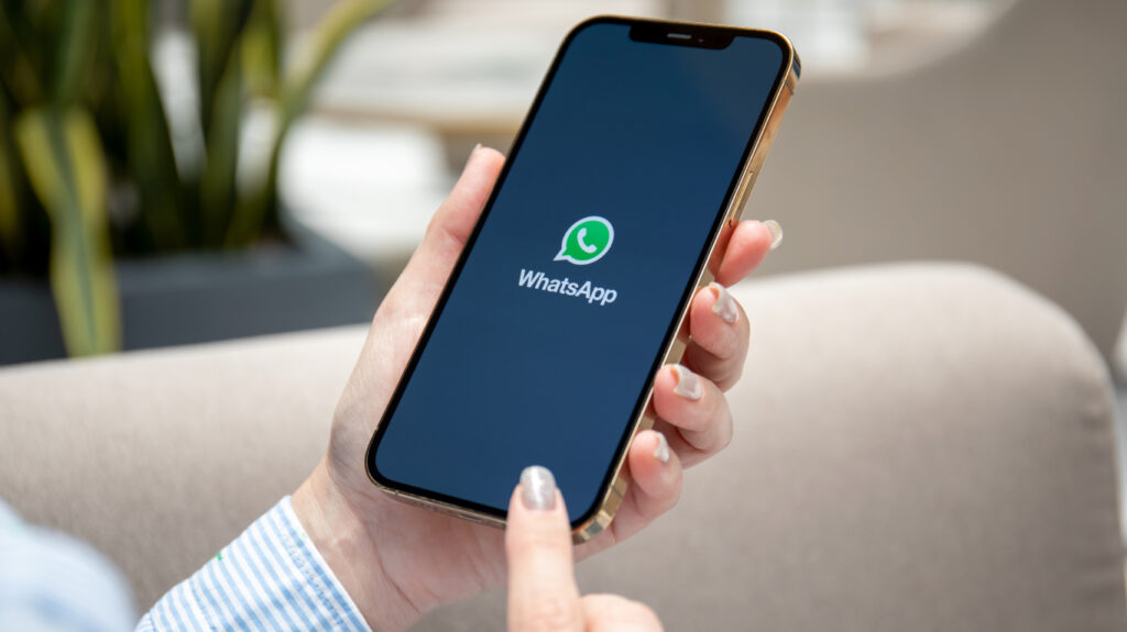 Lista de celulares que se quedan sin WhatsApp este mes